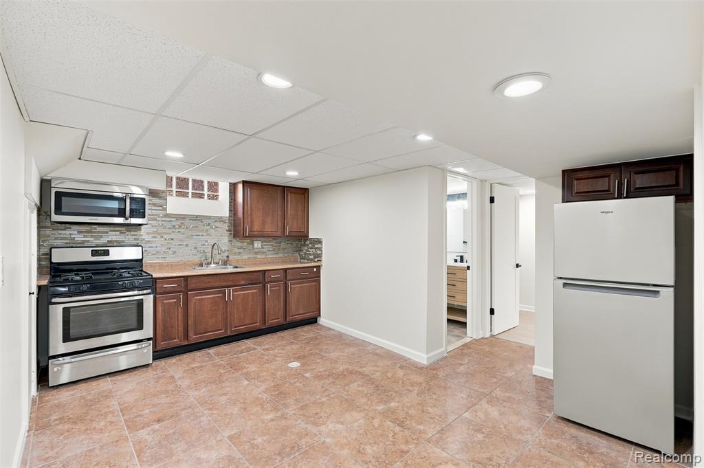 427 N Waverly Street, Dearborn, MI 48128 — Photo 29