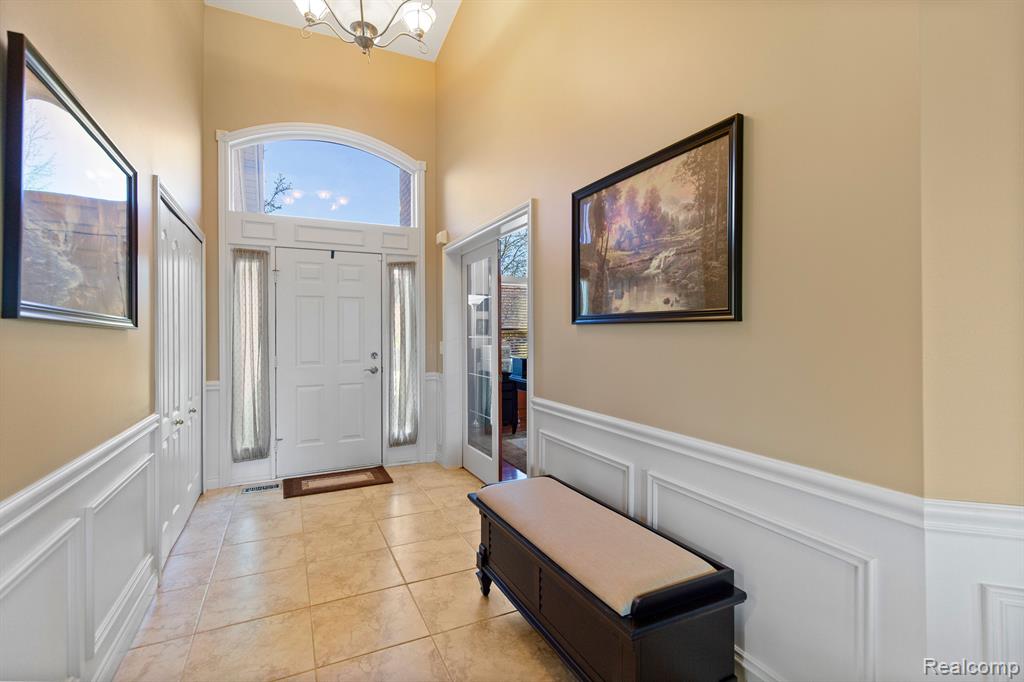 7689 BIRCH Lane, Shelby Twp, MI 48316 — Photo 5