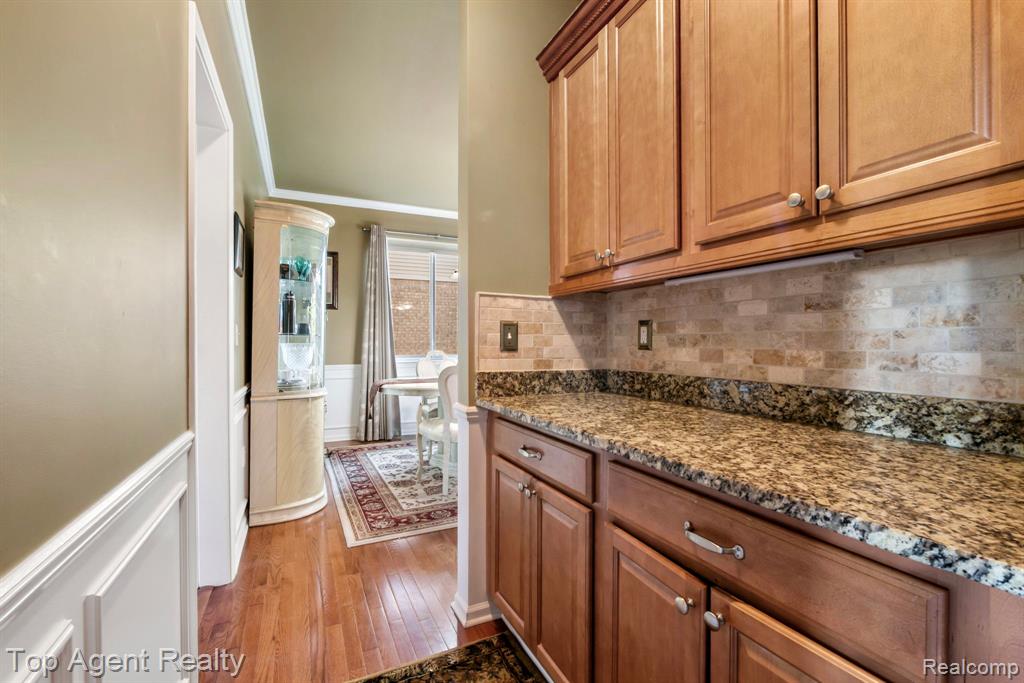 48869 Woodson Way, Canton, MI 48187 — Photo 13