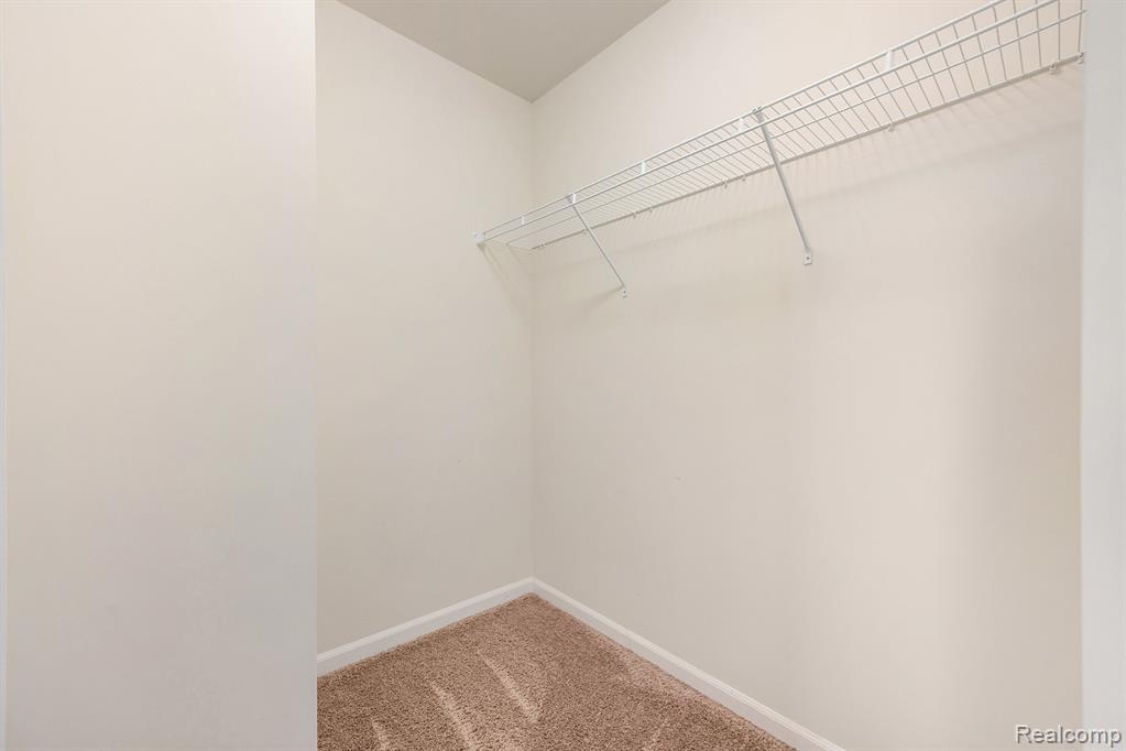 28364 Hanover Drive, Novi, MI 48377 — Photo 31
