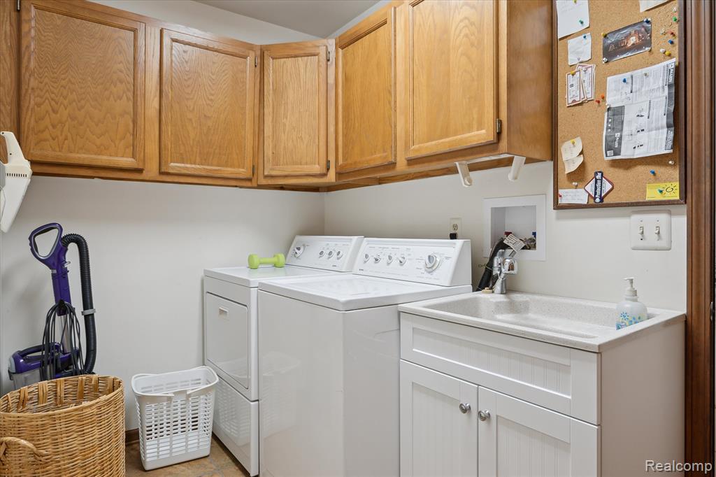 48721 W Normandy Court, Plymouth, MI 48170 — Photo 33