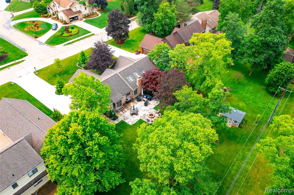 9158 Manchester Boulevard, Grosse Ile, MI 48138 — Photo 45