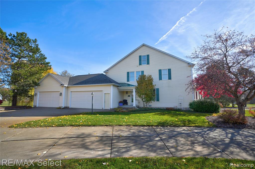 8211 Burleigh Road, Grand Blanc, MI 48439 — Photo 57
