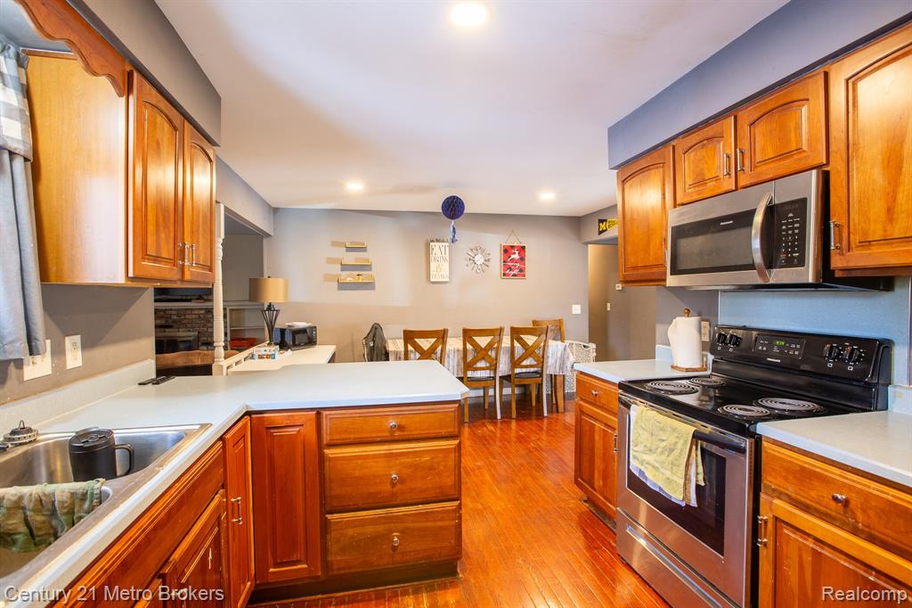 6101 Belsay Road, Grand Blanc, MI 48439 — Photo 14