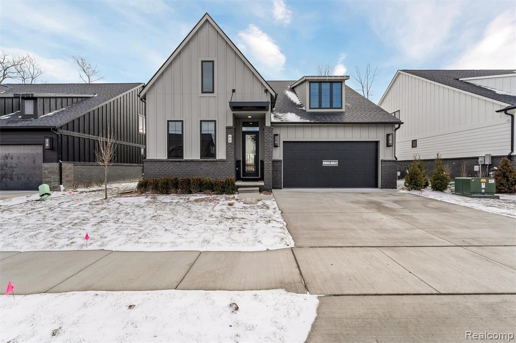 66 South Trail Court, Troy, MI 48083 — Photo 2