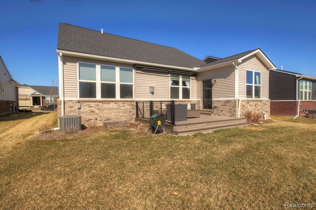 50233 Thatcher Street, Canton, MI 48188 — Photo 48