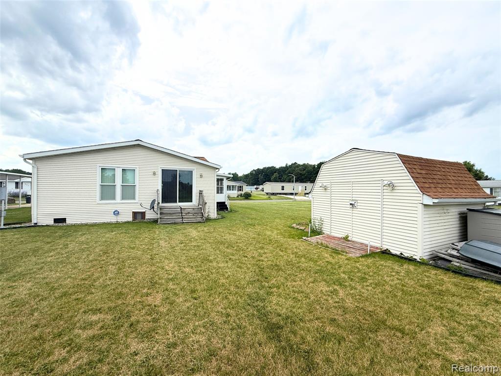 753 Hawick Circle, Mount Morris, MI 48458 — Photo 23