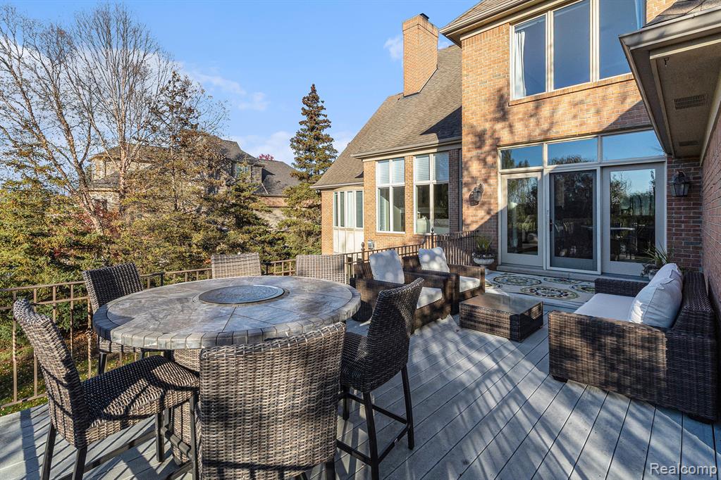 6997 Oakhurst Ridge Road, Clarkston, MI 48348 — Photo 52