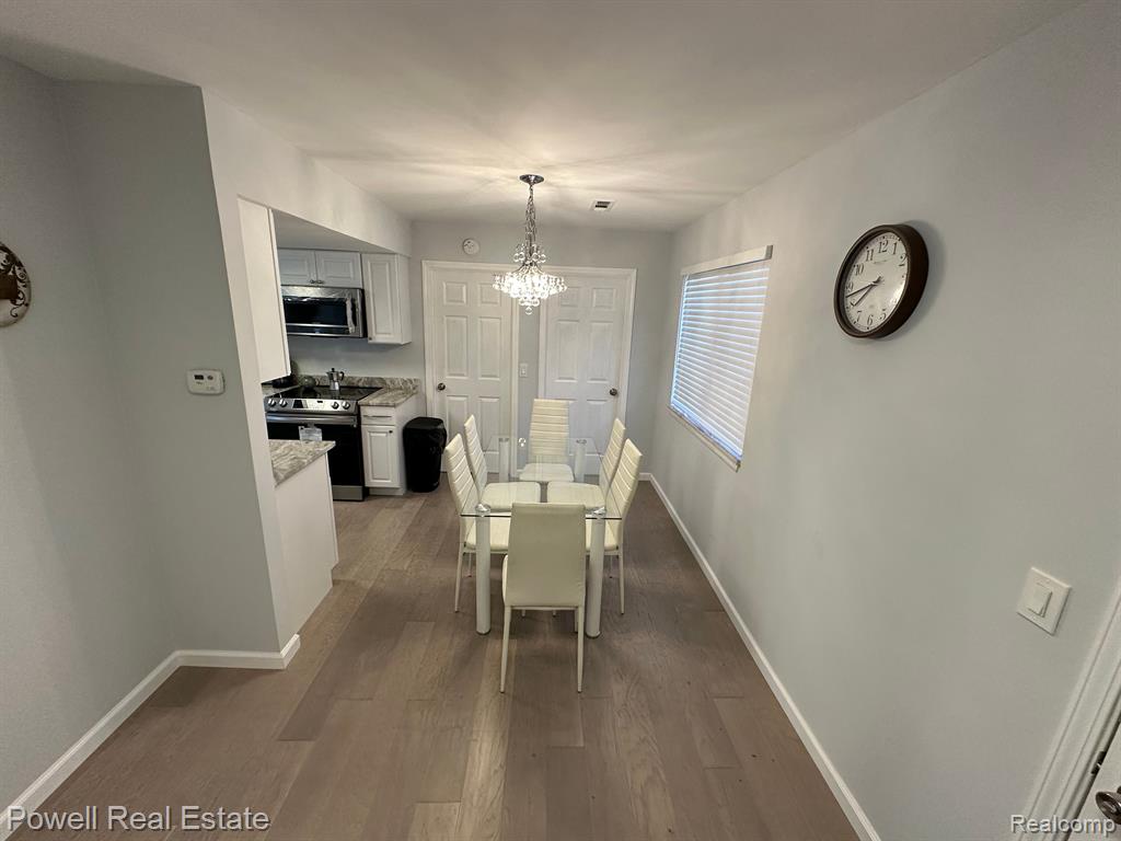 27129 FARMBROOK VILLA Drive, Southfield, MI 48034 — Photo 8