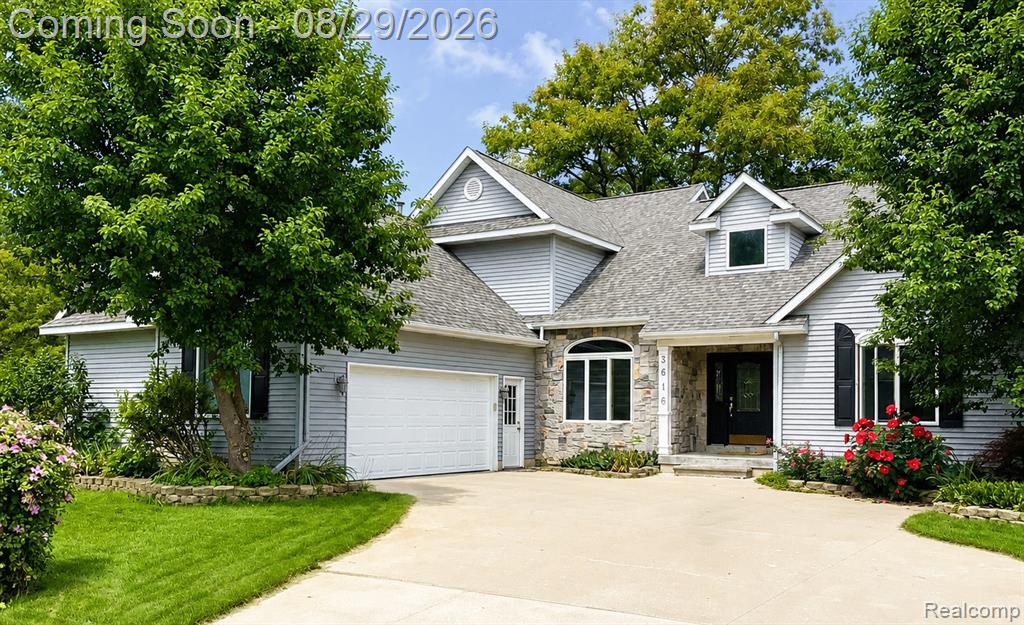 3616 Wedgewood Drive, Lapeer, MI 48446