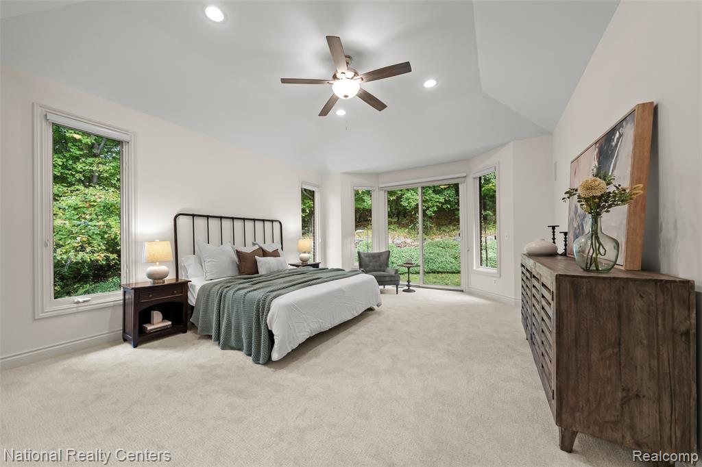 5010 Forest Valley Drive, Clarkston, MI 48348 — Photo 38