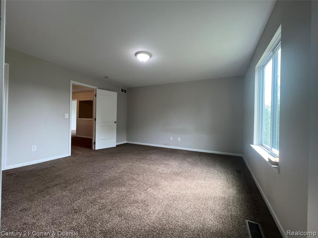 3493 Silver Stone Drive, Milford, MI 48380 — Photo 22