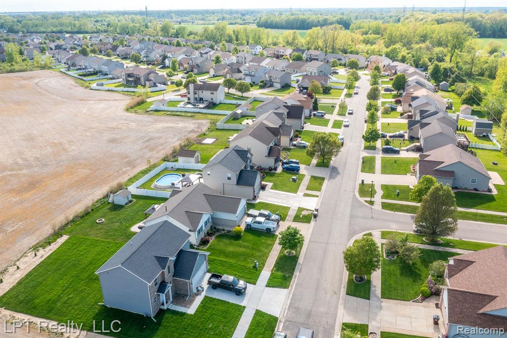 4127 STONE POST Road, Newport, MI 48166 — Photo 4