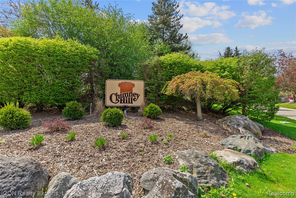 6614 Embers Court, West Bloomfield, MI — Photo 26