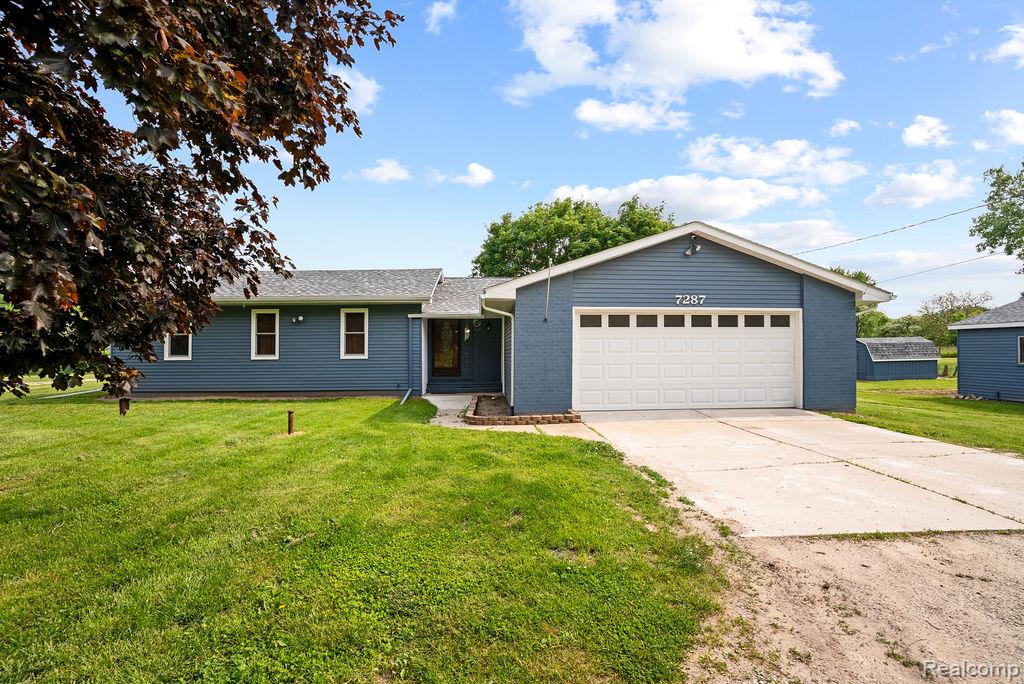 7287 Ray Road, Swartz Creek, MI 48473 — Photo 2