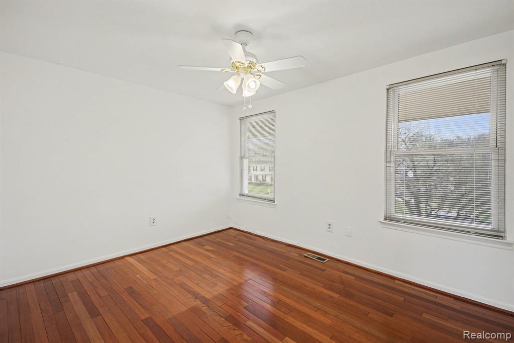 5040 Patrick Road, West Bloomfield, MI — Photo 17