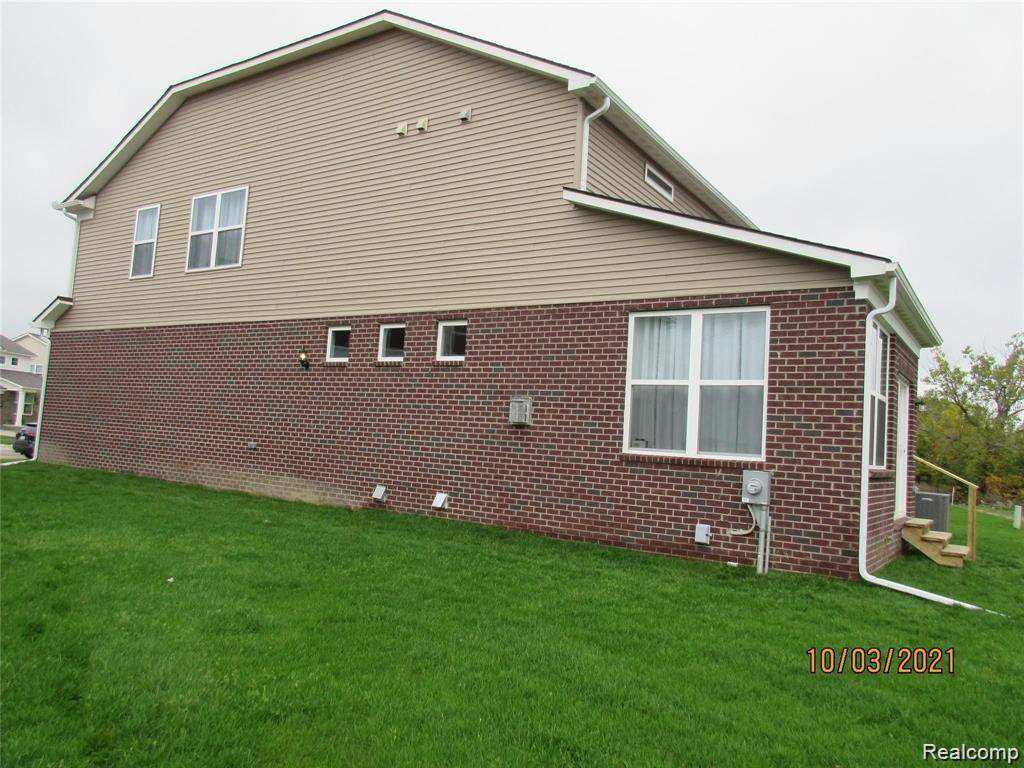626 BACKSHORE Drive, Canton, MI 48187 — Photo 4