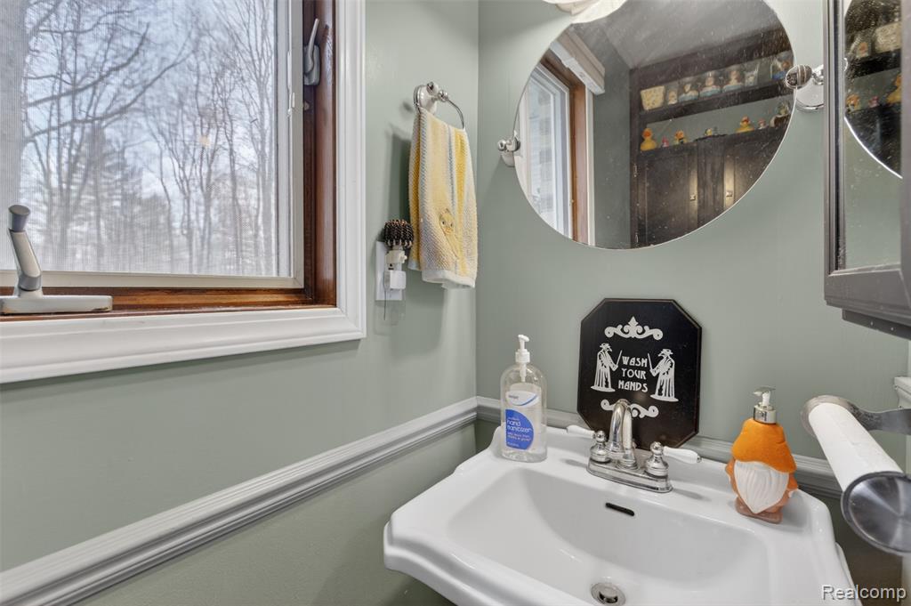 8197 Irish Road, Millington, MI 48746 — Photo 34