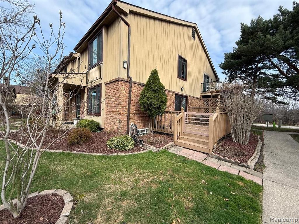 41636 BEDFORD Drive, 119, Canton, MI 48187 — Photo 3