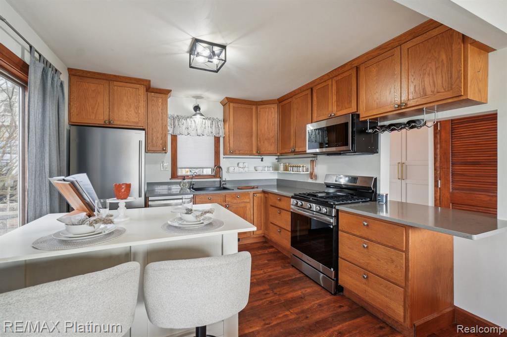 3822 Langley Drive, Pinckney, MI 48169 — Photo 8