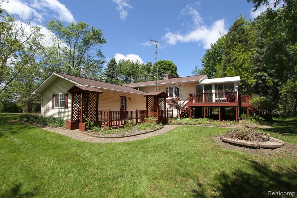 370 N YOUNGS Road, Attica, MI 48412 — Photo 6