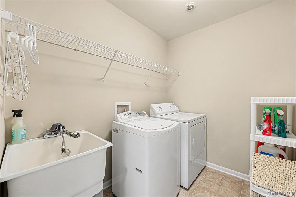 51133 Federal Boulevard, Canton, MI 48188 — Photo 21