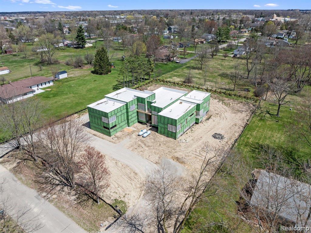 6540 Norton Drive, Troy, MI 48085 — Photo 18