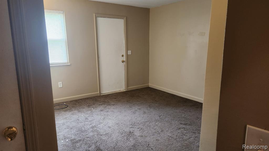 98 ELDREDGE Street, Mount Clemens, MI 48043 — Photo 16