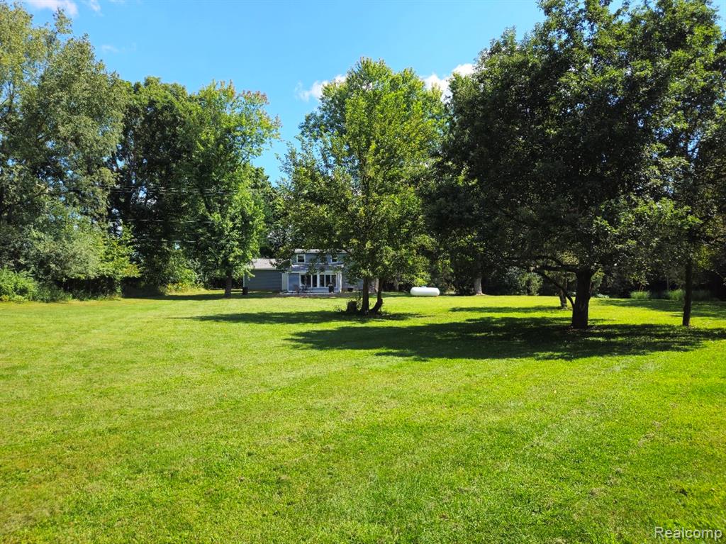 9750 Whitmore Lake Road, Brighton, MI 48116 — Photo 2