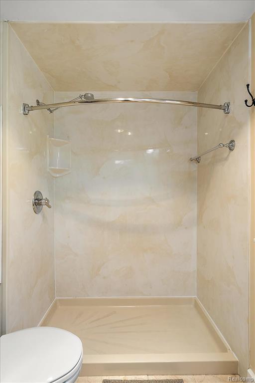 5815 Chicago Road, Warren, MI 48092 — Photo 36