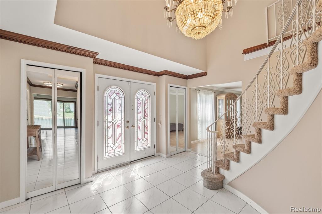 4041 TWIN LAKES Court, Shelby Twp, MI 48316 — Photo 5