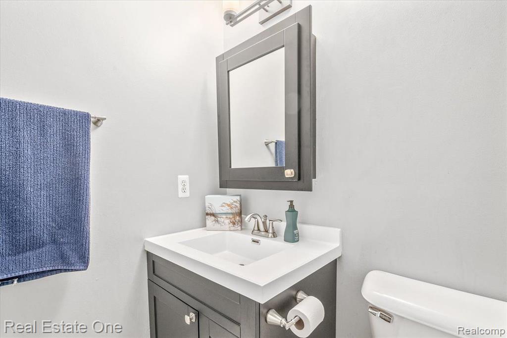 39492 ROCKCREST Lane, Northville, MI 48168 — Photo 28