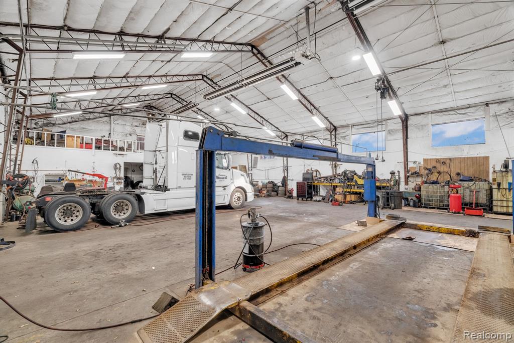 1475 S Newburgh Road, Westland, MI, 48186