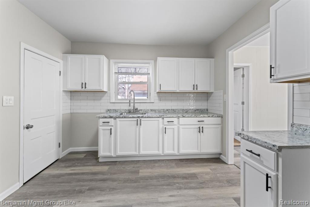 532 Fox Street, Lapeer, MI 48446 — Photo 12