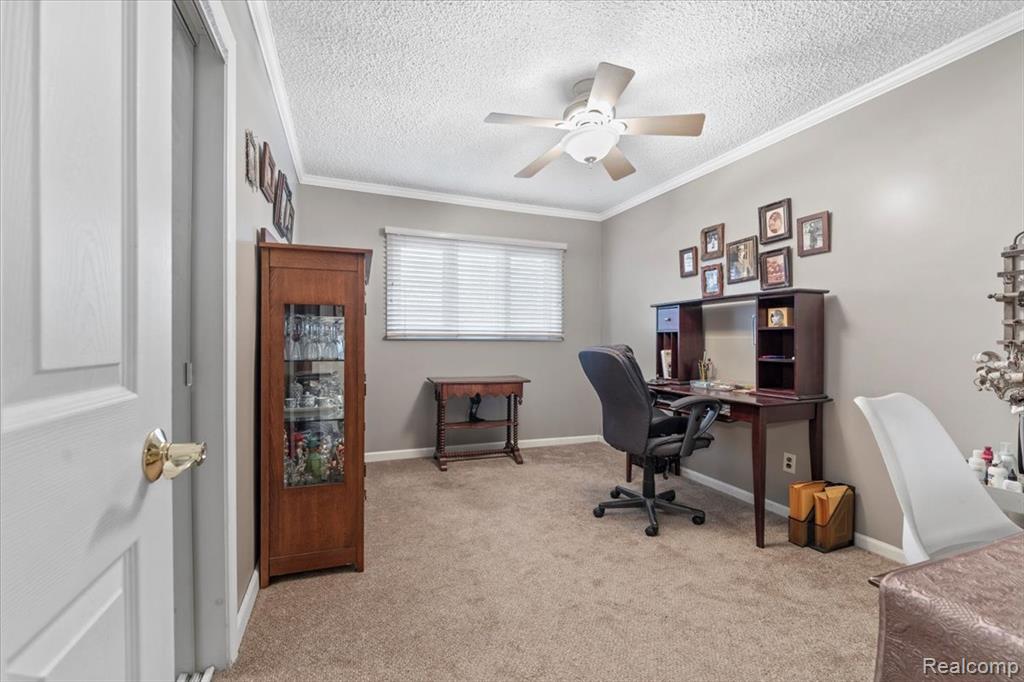 21524 THOROFARE Road, Grosse Ile, MI 48138 — Photo 18