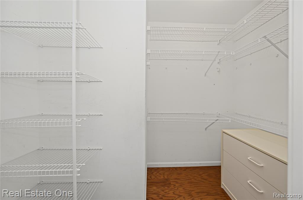 41432 Haggerty Woods Court, Canton, MI 48187 — Photo 23