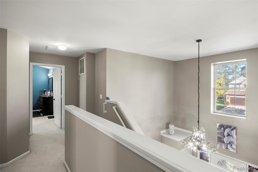 9778 Ravenshire Drive, Ypsilanti, MI 48198 — Photo 27