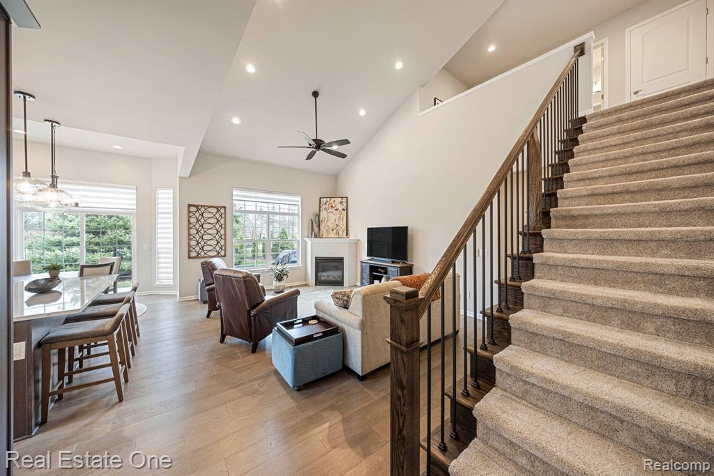 48582 EASTBRIDGE Drive, Canton, MI 48188 — Photo 4