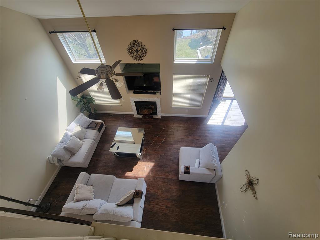 13805 Pond Bluff Drive, Van Buren, MI 48111 — Photo 8