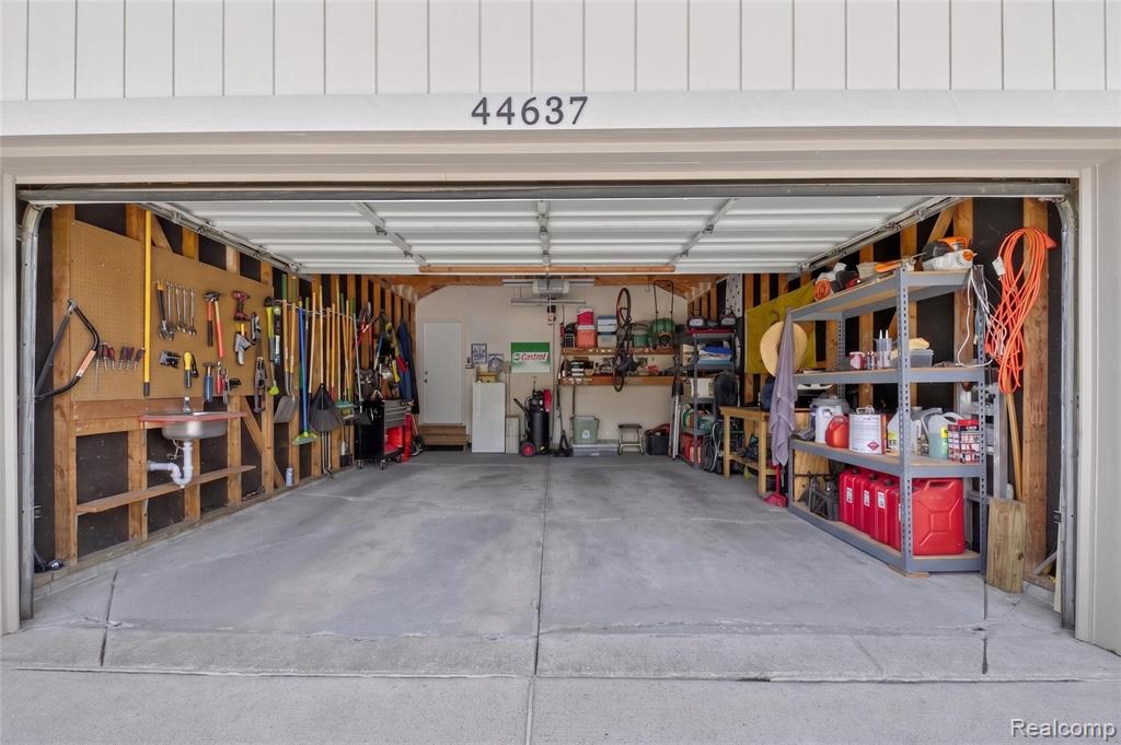 44637 Ridgefield Road, Canton, MI 48188 — Photo 42