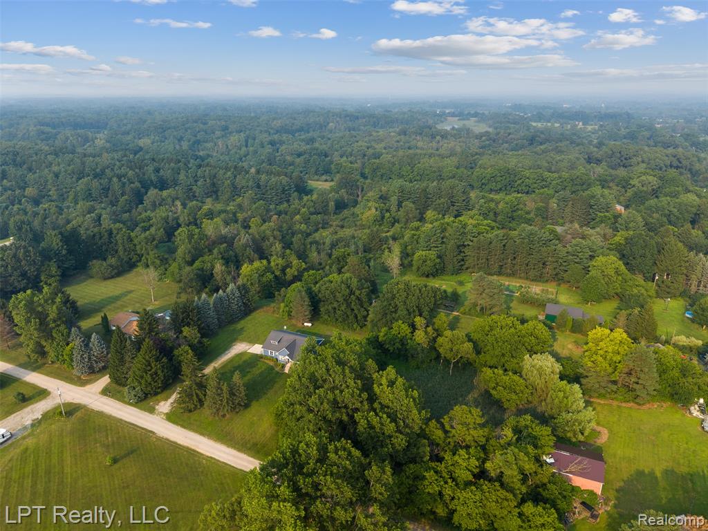 4177 Julie Kim Lane, Goodrich Vlg, MI — Photo 39