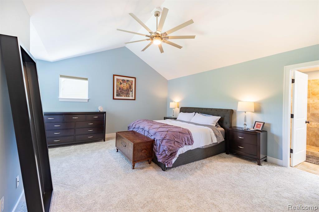 299 NAPA VALLEY Drive, Milford, MI 48381 — Photo 25