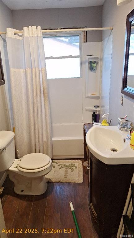8156 S Huron River Drive, South Rockwood, MI — Photo 4