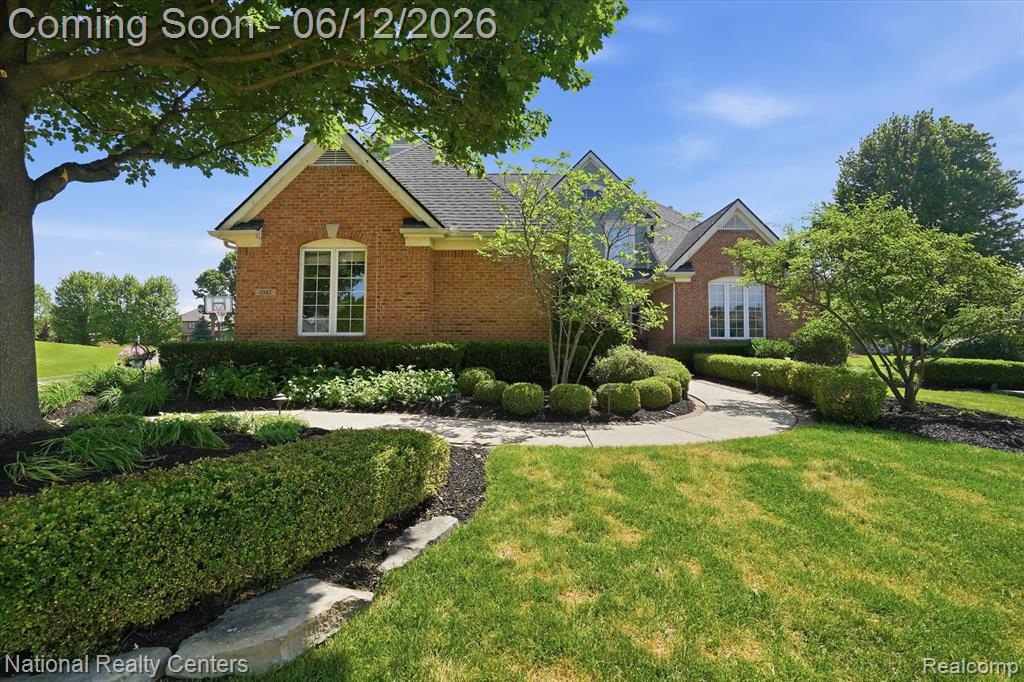 1042 Saint Andrews, Highland, MI — Photo 3