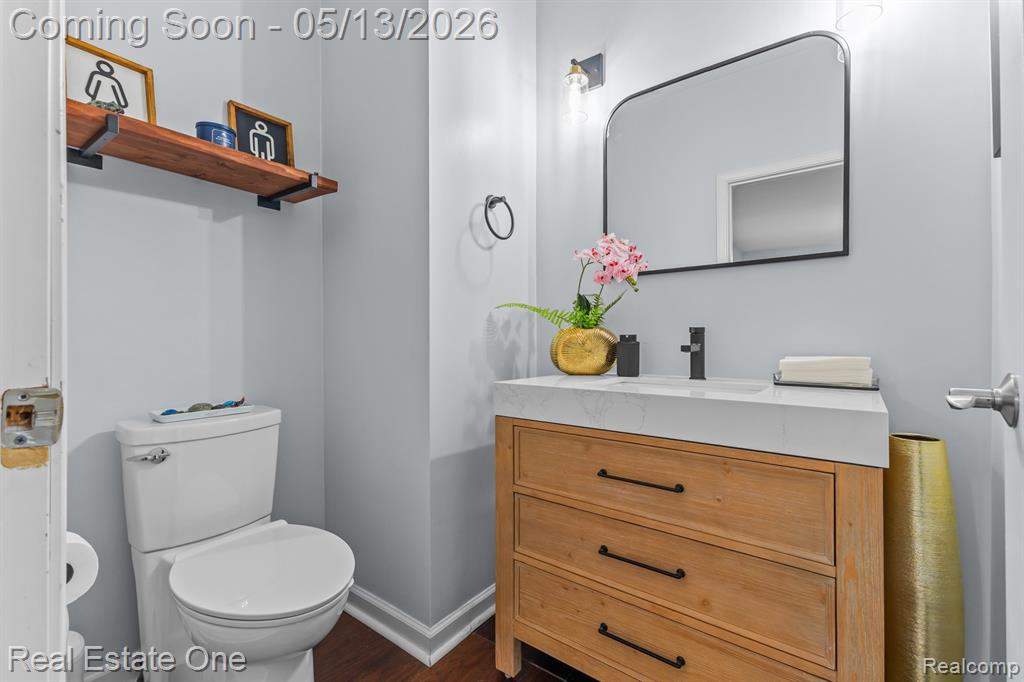 2057 Warbler Court, Commerce Twp, MI 48382 — Photo 16