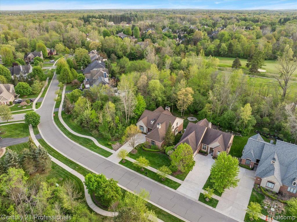 4735 OAKHURST RIDGE Road, Clarkston, MI 48348 — Photo 75