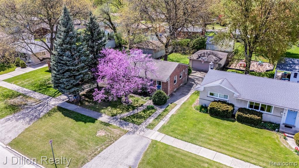 9371 MERRIMAN Road, Livonia, MI 48150 — Photo 9