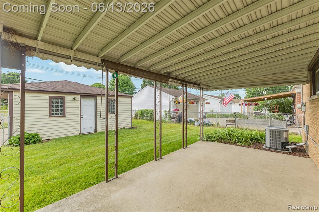 8758 Huron Street, Taylor, MI 48180 — Photo 28
