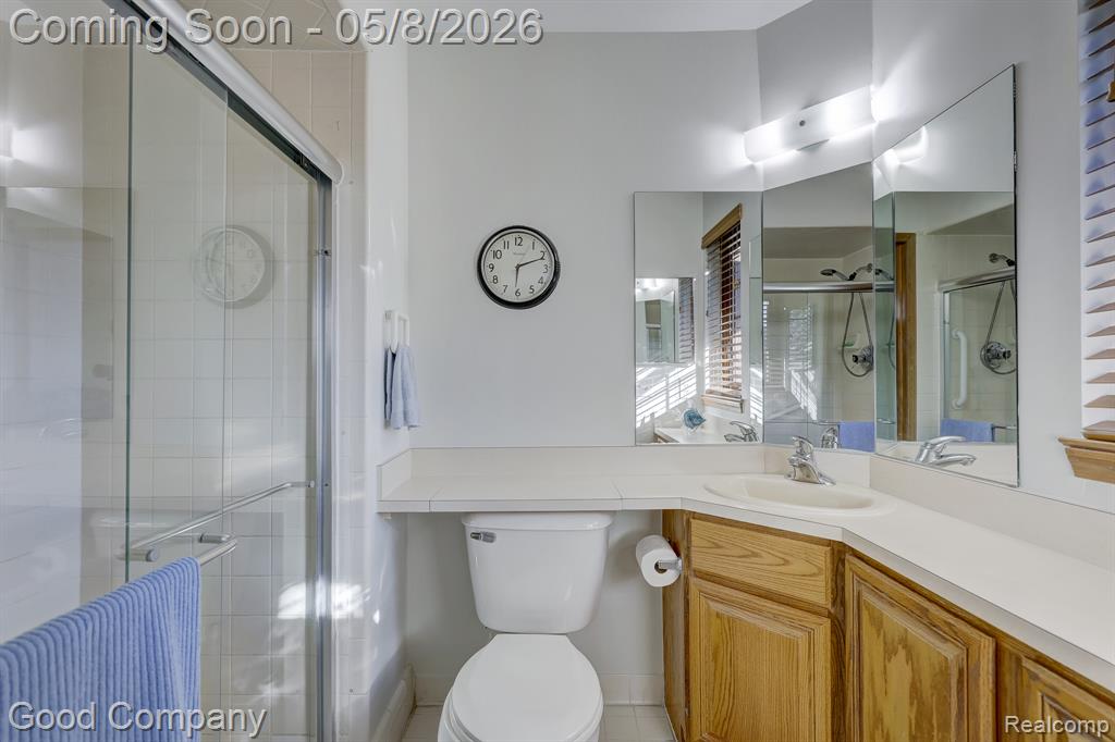 48390 Seawind Court, Utica, MI 48315 — Photo 25