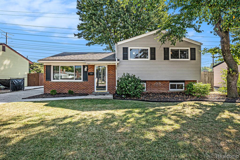 41222 Paign Drive, Sterling Heights, MI 48313 — Photo 2
